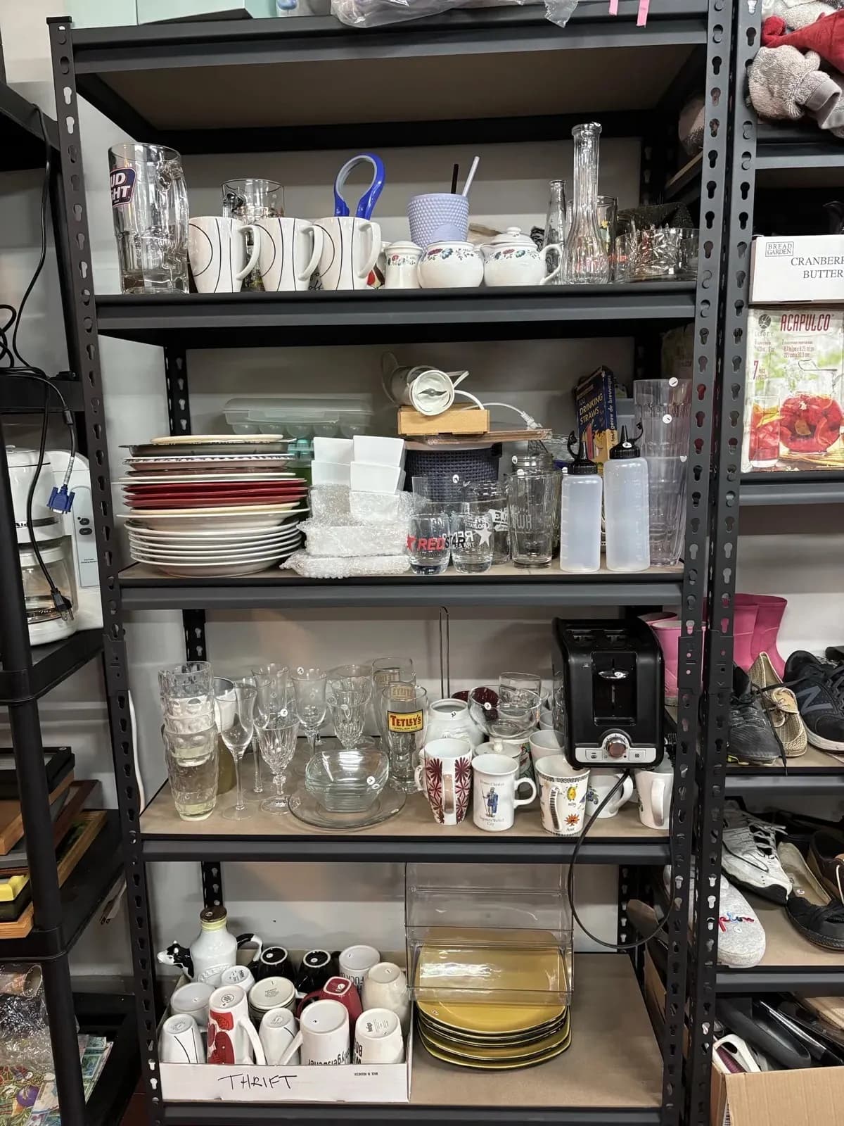 Kitchenware and housewares